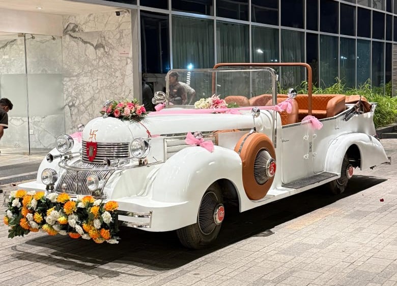 NEED VINTAGE CAR FOR RENT